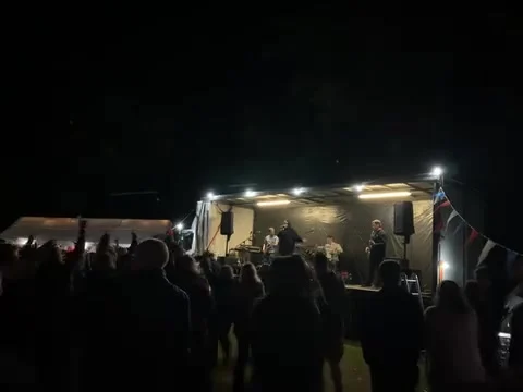 Remember this night? Bowl Beer Fest 2024, live music, packed pub garden and plenty of pints! 🍻
We're back this July with Bowl Beer Fest 2025... bands to be announced soon 🎶